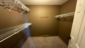 740 Michaels Road, Fremont, 43420, 5 Bedroom Bedrooms, ,4 BathroomBathrooms,Residential,For Sale,Michaels,20264119