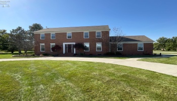 740 Michaels Road, Fremont, 43420, 5 Bedroom Bedrooms, ,4 BathroomBathrooms,Residential,For Sale,Michaels,20264119