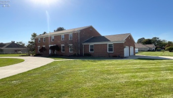740 Michaels Road, Fremont, 43420, 5 Bedroom Bedrooms, ,4 BathroomBathrooms,Residential,For Sale,Michaels,20264119