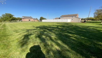 740 Michaels Road, Fremont, 43420, 5 Bedroom Bedrooms, ,4 BathroomBathrooms,Residential,For Sale,Michaels,20264119