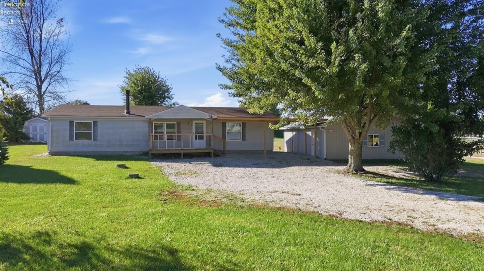 3083 County Road 185, Clyde, 43410, 3 Bedroom Bedrooms, ,2 BathroomBathrooms,Residential,For Sale,County Road 185,20264133