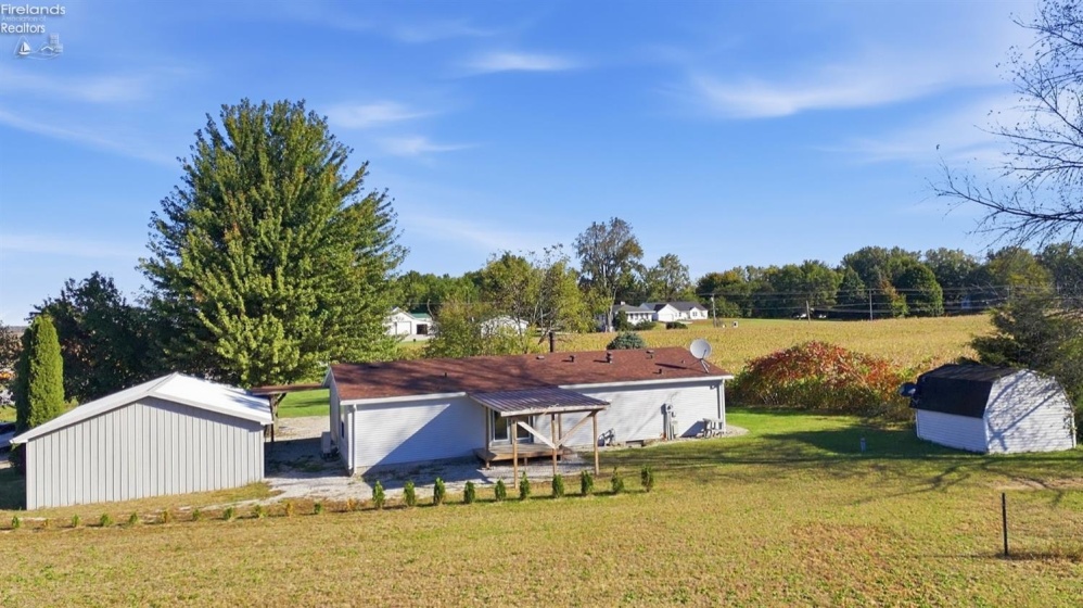 3083 County Road 185, Clyde, 43410, 3 Bedroom Bedrooms, ,2 BathroomBathrooms,Residential,For Sale,County Road 185,20264133