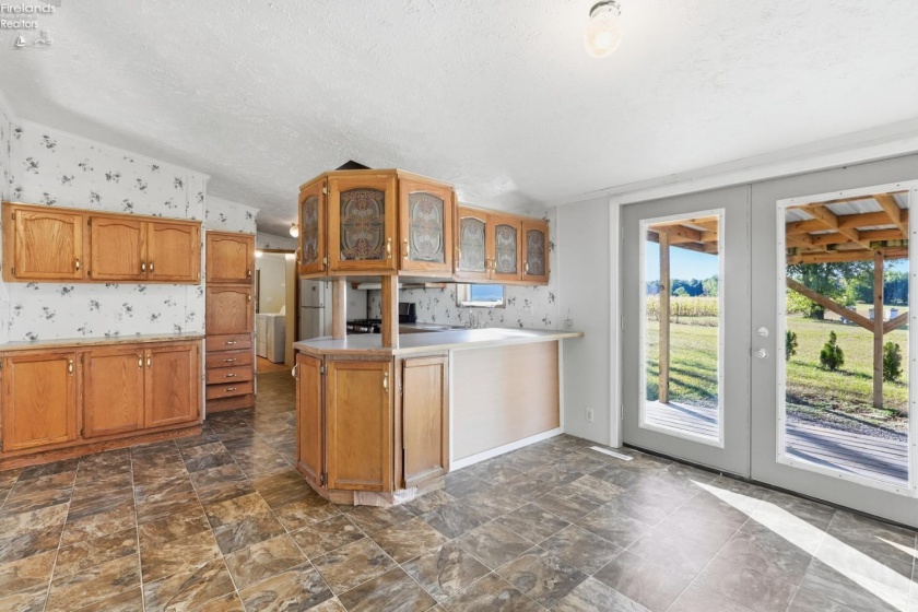 3083 County Road 185, Clyde, 43410, 3 Bedroom Bedrooms, ,2 BathroomBathrooms,Residential,For Sale,County Road 185,20264133