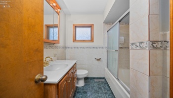 1407 5th Street, Sandusky, 44870, 4 Bedroom Bedrooms, ,1 BathroomBathrooms,Residential,For Sale,5th,20264146