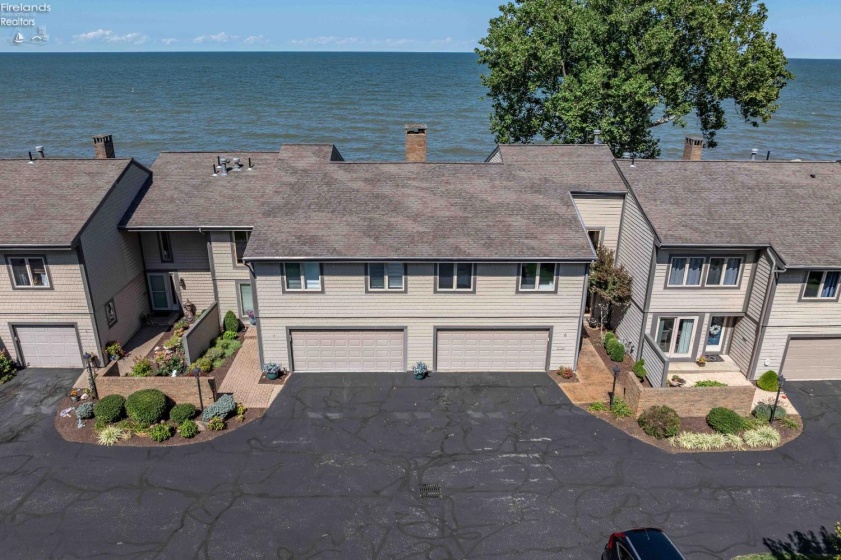 1130 By The Shores Drive, Huron, 44839, 4 Bedroom Bedrooms, ,4 BathroomBathrooms,Residential,For Sale,By The Shores,20263886