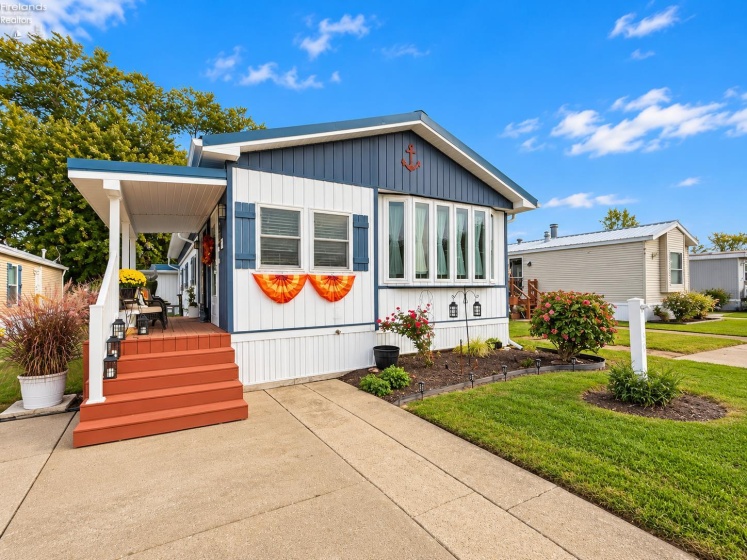 59 Rathbun Drive, Marblehead, 43440, 2 Bedroom Bedrooms, ,2 BathroomBathrooms,Residential,For Sale,Rathbun,20264141