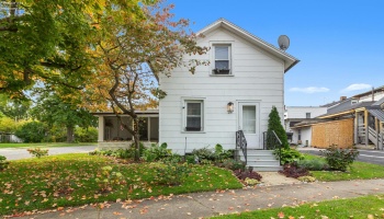 28 Woodlawn Avenue, Norwalk, 44857, 2 Bedroom Bedrooms, ,1 BathroomBathrooms,Residential,For Sale,Woodlawn,20264156