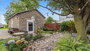 28 Woodlawn Avenue, Norwalk, 44857, 2 Bedroom Bedrooms, ,1 BathroomBathrooms,Residential,For Sale,Woodlawn,20264156