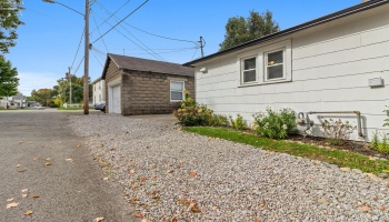 28 Woodlawn Avenue, Norwalk, 44857, 2 Bedroom Bedrooms, ,1 BathroomBathrooms,Residential,For Sale,Woodlawn,20264156