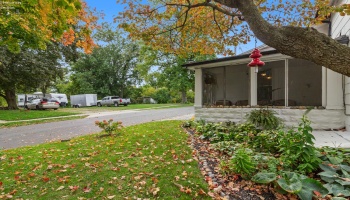 28 Woodlawn Avenue, Norwalk, 44857, 2 Bedroom Bedrooms, ,1 BathroomBathrooms,Residential,For Sale,Woodlawn,20264156