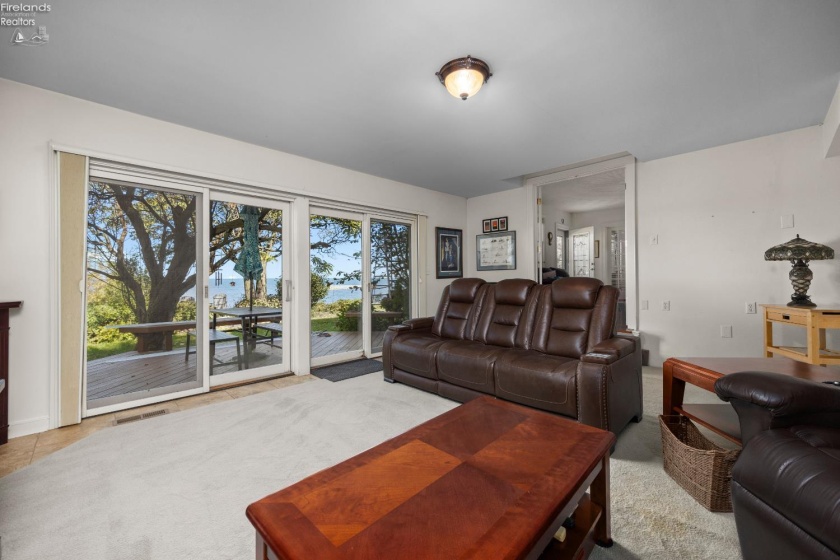 5007 Cleveland Road, Huron, 44839, 4 Bedroom Bedrooms, ,4 BathroomBathrooms,Residential,For Sale,Cleveland,20263946