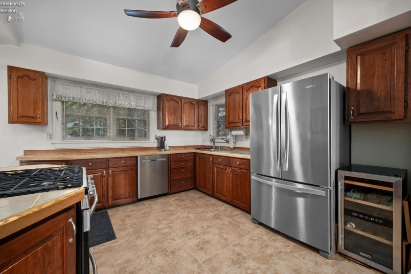 5007 Cleveland Road, Huron, 44839, 4 Bedroom Bedrooms, ,4 BathroomBathrooms,Residential,For Sale,Cleveland,20263946