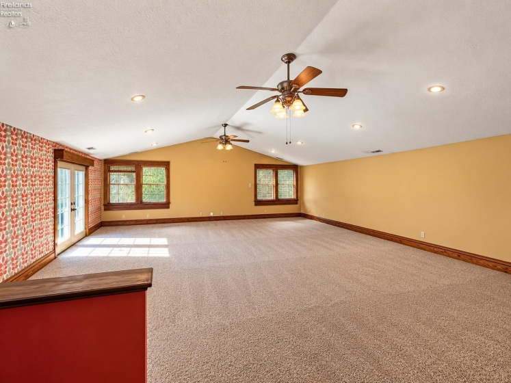 86 Corwin Street, Norwalk, 44857, 3 Bedroom Bedrooms, ,3 BathroomBathrooms,Residential,For Sale,Corwin,20264054
