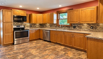 86 Corwin Street, Norwalk, 44857, 3 Bedroom Bedrooms, ,3 BathroomBathrooms,Residential,For Sale,Corwin,20264054