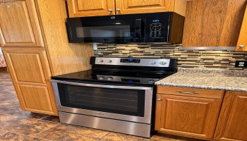 86 Corwin Street, Norwalk, 44857, 3 Bedroom Bedrooms, ,3 BathroomBathrooms,Residential,For Sale,Corwin,20264054