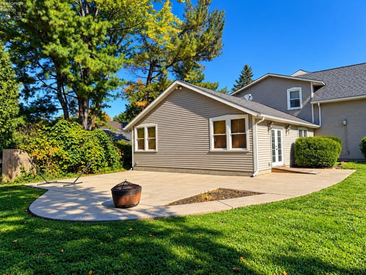 86 Corwin Street, Norwalk, 44857, 3 Bedroom Bedrooms, ,3 BathroomBathrooms,Residential,For Sale,Corwin,20264054