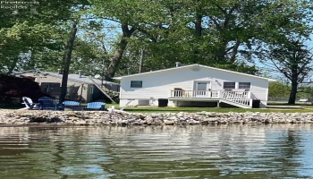 2304 River Avenue, Sandusky, 44870, 2 Bedroom Bedrooms, ,1 BathroomBathrooms,Residential,For Sale,River,20264177