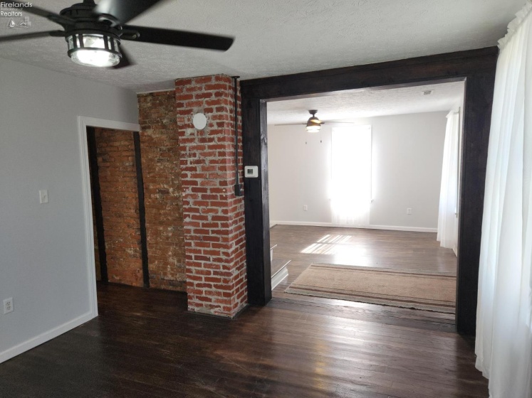 428 Pearl Street, Sandusky, 44870, 3 Bedroom Bedrooms, ,2 BathroomBathrooms,Residential,For Sale,Pearl,20264160