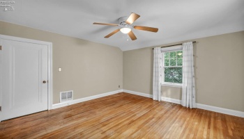 2219 Portsmouth Ave, Toledo, 43616, 3 Bedroom Bedrooms, ,1 BathroomBathrooms,Residential,For Sale,Portsmouth Ave,20264184 2219 Portsmouth Ave, Toledo, 43616, 3 Bedroom Bedrooms, ,1 BathroomBathrooms,Residential,For Sale,Portsmouth Ave,20264184