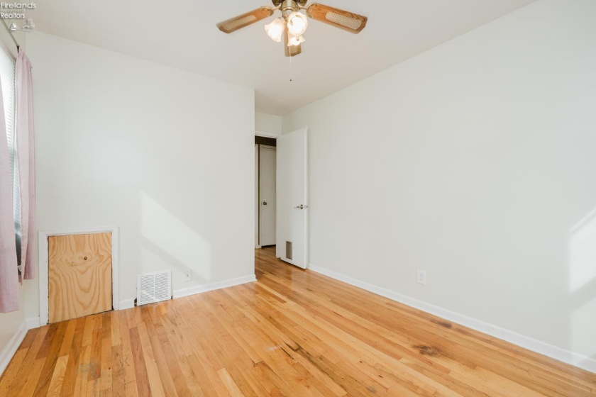 320 Goodrich Road, Bellevue, 44811, 3 Bedroom Bedrooms, ,1 BathroomBathrooms,Residential,For Sale,Goodrich,20264188