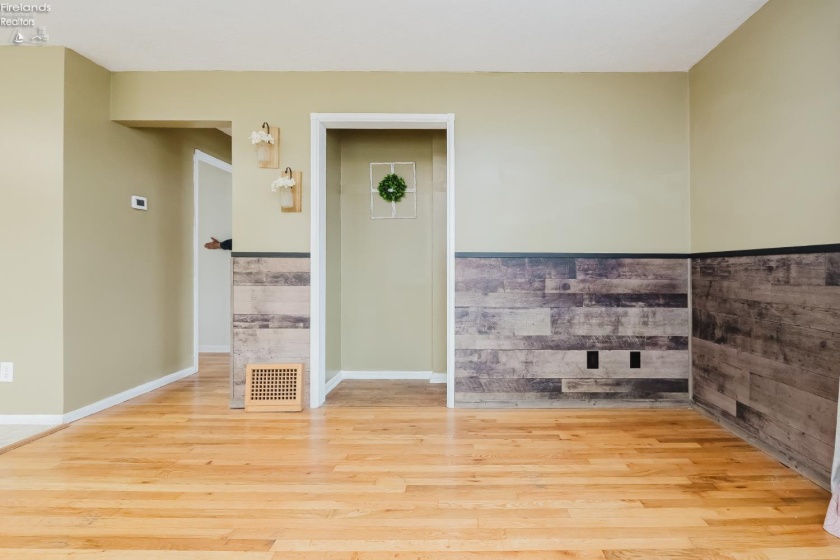320 Goodrich Road, Bellevue, 44811, 3 Bedroom Bedrooms, ,1 BathroomBathrooms,Residential,For Sale,Goodrich,20264188