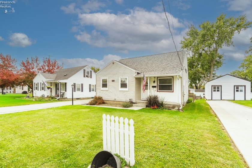 320 Goodrich Road, Bellevue, 44811, 3 Bedroom Bedrooms, ,1 BathroomBathrooms,Residential,For Sale,Goodrich,20264188