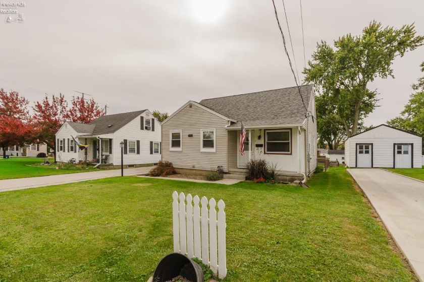 320 Goodrich Road, Bellevue, 44811, 3 Bedroom Bedrooms, ,1 BathroomBathrooms,Residential,For Sale,Goodrich,20264188