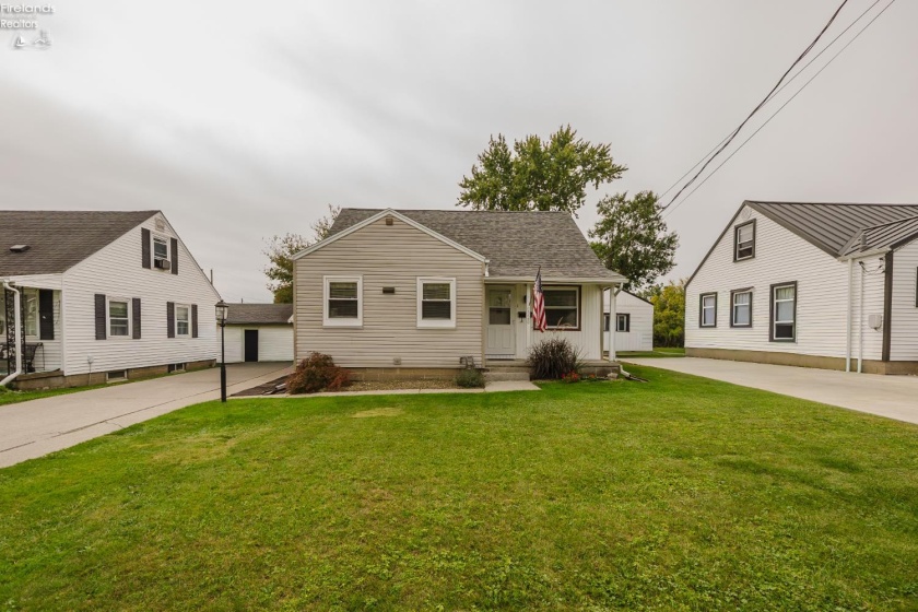 320 Goodrich Road, Bellevue, 44811, 3 Bedroom Bedrooms, ,1 BathroomBathrooms,Residential,For Sale,Goodrich,20264188