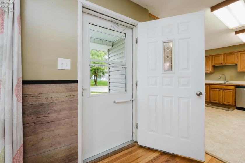 320 Goodrich Road, Bellevue, 44811, 3 Bedroom Bedrooms, ,1 BathroomBathrooms,Residential,For Sale,Goodrich,20264188