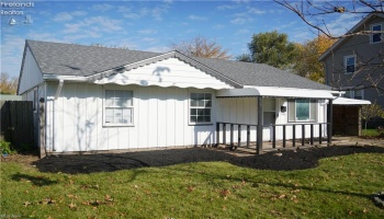 1926 21st Street, Lorain, 44052, 3 Bedroom Bedrooms, ,1 BathroomBathrooms,Residential,For Sale,21st,20264193