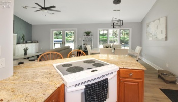 627 Catawba Road, Port Clinton, 43452, 3 Bedroom Bedrooms, ,2 BathroomBathrooms,Residential,For Sale,Catawba,20264027