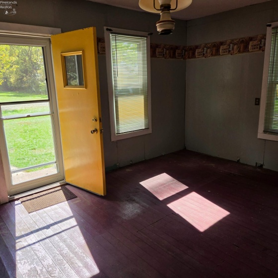 16504 County Road 62, Bellevue, 44811, 4 Bedroom Bedrooms, ,1 BathroomBathrooms,Residential,For Sale,County Road 62,20264148