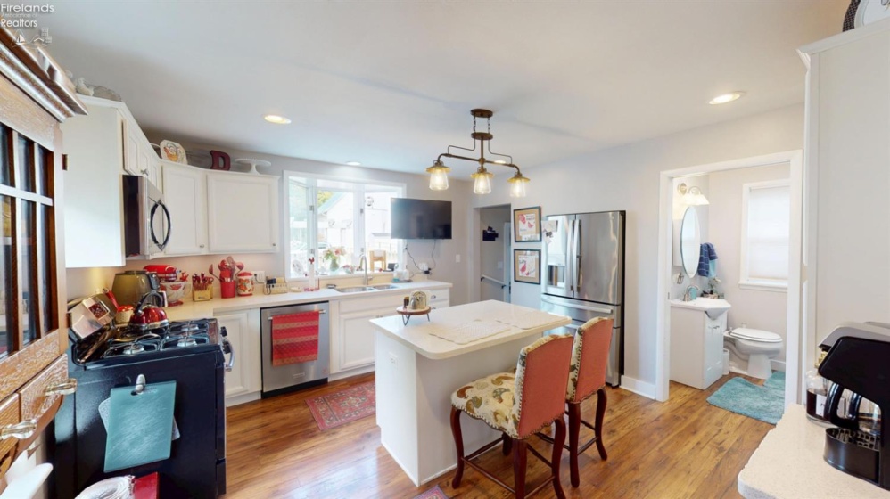 423 Clinton Street, Elmore, 43416, 2 Bedroom Bedrooms, ,2 BathroomBathrooms,Residential,For Sale,Clinton,20264145