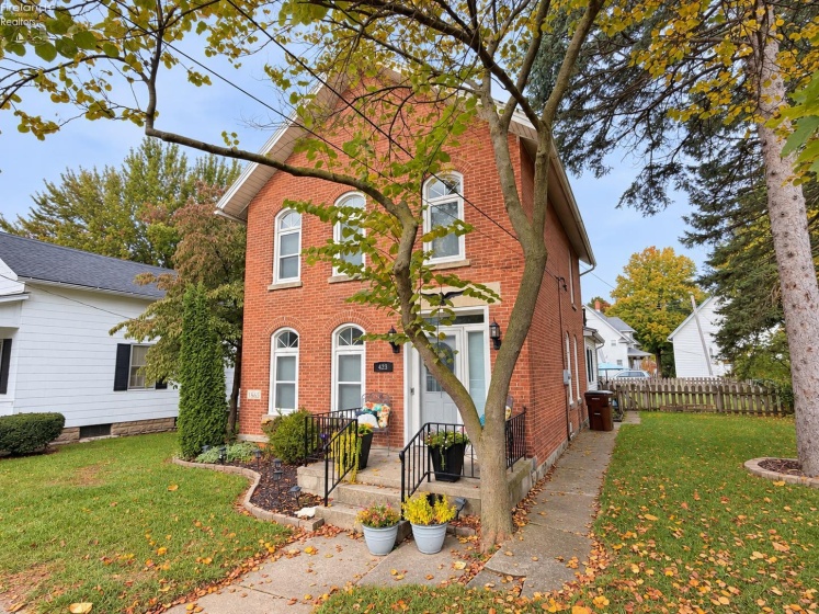 423 Clinton Street, Elmore, 43416, 2 Bedroom Bedrooms, ,2 BathroomBathrooms,Residential,For Sale,Clinton,20264145