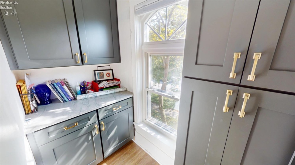 423 Clinton Street, Elmore, 43416, 2 Bedroom Bedrooms, ,2 BathroomBathrooms,Residential,For Sale,Clinton,20264145