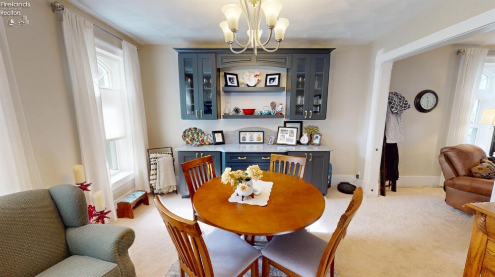 423 Clinton Street, Elmore, 43416, 2 Bedroom Bedrooms, ,2 BathroomBathrooms,Residential,For Sale,Clinton,20264145