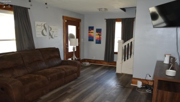 407 Herrick Avenue, Wellington, 44090, 3 Bedroom Bedrooms, ,1 BathroomBathrooms,Residential,For Sale,Herrick,20264210 407 Herrick Avenue, Wellington, 44090, 3 Bedroom Bedrooms, ,1 BathroomBathrooms,Residential,For Sale,Herrick,20264210