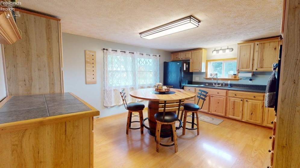 5735 SR 98, Tiro, 44887, 2 Bedroom Bedrooms, ,2 BathroomBathrooms,Residential,For Sale,SR 98,20264071