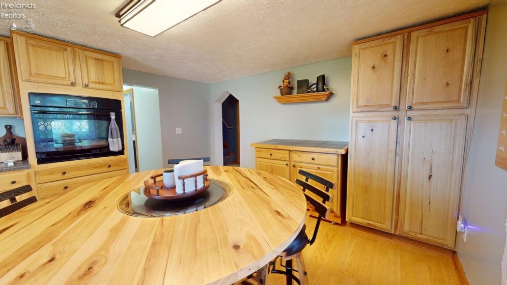 5735 SR 98, Tiro, 44887, 2 Bedroom Bedrooms, ,2 BathroomBathrooms,Residential,For Sale,SR 98,20264071