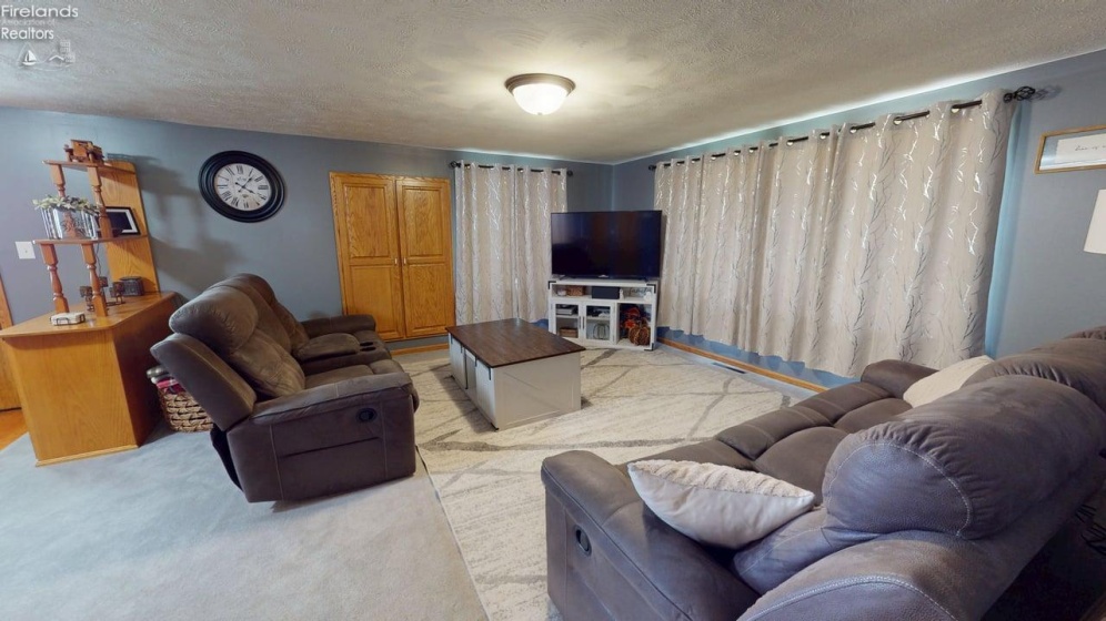 5735 SR 98, Tiro, 44887, 2 Bedroom Bedrooms, ,2 BathroomBathrooms,Residential,For Sale,SR 98,20264071
