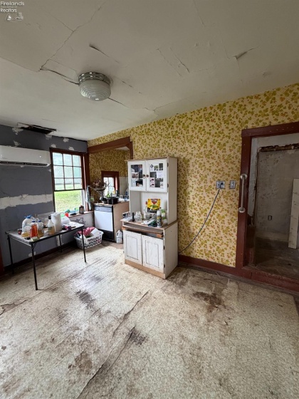 109 Broadway Street, Republic, 44867, 6 Bedroom Bedrooms, ,2 BathroomBathrooms,Residential,For Sale,Broadway,20264224
