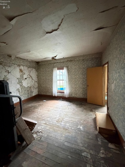 109 Broadway Street, Republic, 44867, 6 Bedroom Bedrooms, ,2 BathroomBathrooms,Residential,For Sale,Broadway,20264224