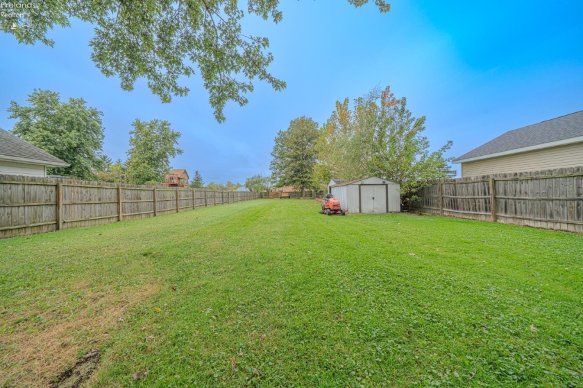 335 Benton Street, Oak Harbor, 43449, 2 Bedroom Bedrooms, ,1 BathroomBathrooms,Residential,For Sale,Benton,20264222