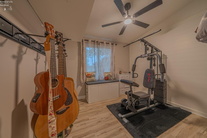 335 Benton Street, Oak Harbor, 43449, 2 Bedroom Bedrooms, ,1 BathroomBathrooms,Residential,For Sale,Benton,20264222