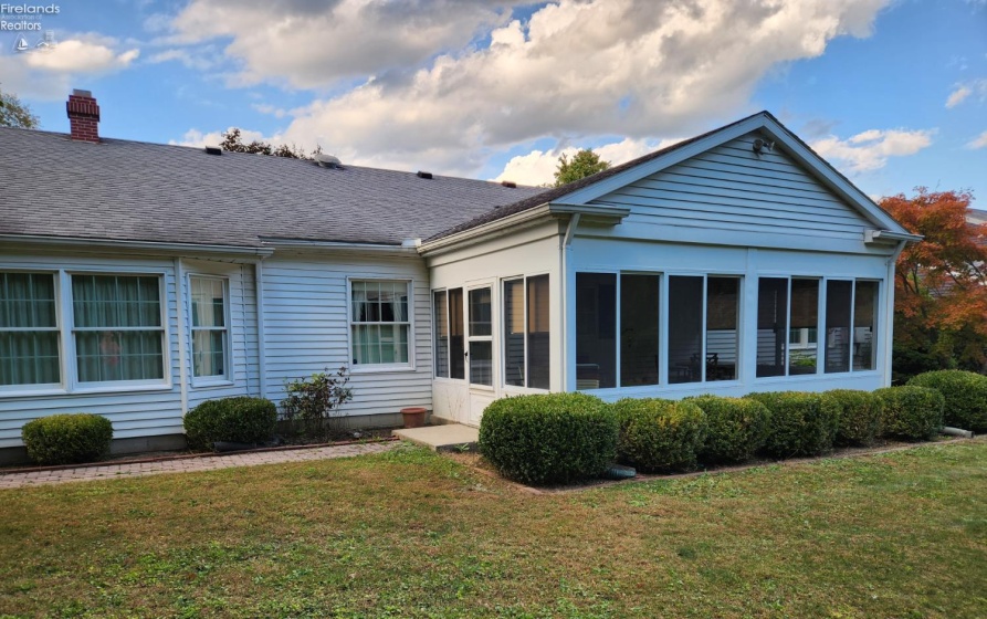 124 Stonyridge Drive, Sandusky, 44870, 3 Bedroom Bedrooms, ,3 BathroomBathrooms,Residential,For Sale,Stonyridge,20263797