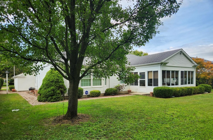 124 Stonyridge Drive, Sandusky, 44870, 3 Bedroom Bedrooms, ,3 BathroomBathrooms,Residential,For Sale,Stonyridge,20263797
