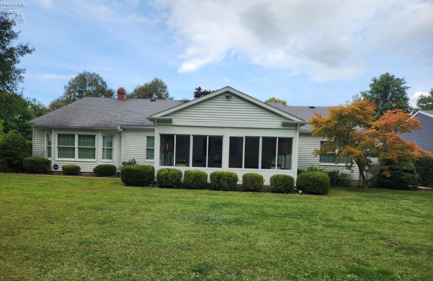 124 Stonyridge Drive, Sandusky, 44870, 3 Bedroom Bedrooms, ,3 BathroomBathrooms,Residential,For Sale,Stonyridge,20263797