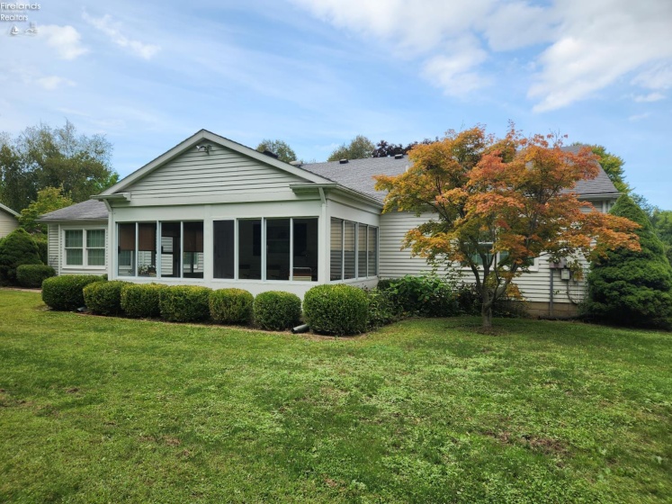 124 Stonyridge Drive, Sandusky, 44870, 3 Bedroom Bedrooms, ,3 BathroomBathrooms,Residential,For Sale,Stonyridge,20263797