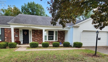 124 Stonyridge Drive, Sandusky, 44870, 3 Bedroom Bedrooms, ,3 BathroomBathrooms,Residential,For Sale,Stonyridge,20263797