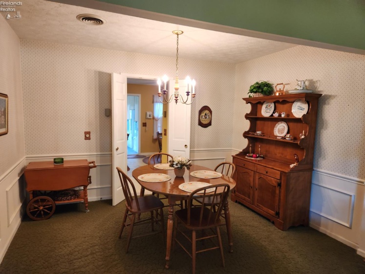 124 Stonyridge Drive, Sandusky, 44870, 3 Bedroom Bedrooms, ,3 BathroomBathrooms,Residential,For Sale,Stonyridge,20263797